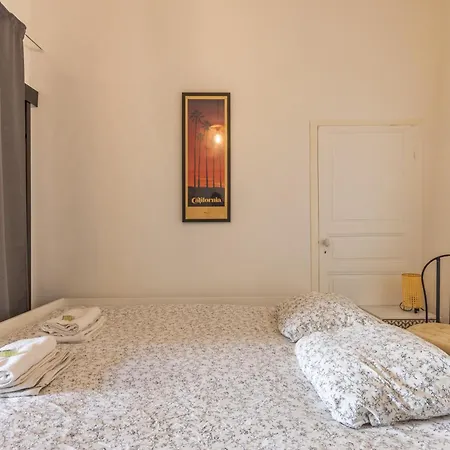 De Charme Centre Vieux Village Apartment *